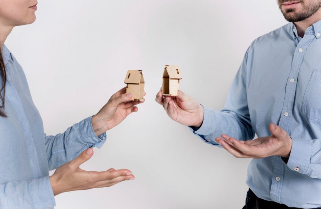 ¿Qué hace un corredor de seguros? 5 que hace un corredor de seguros corredoria martorell